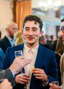 Profile picture for user Melvin_Gerken